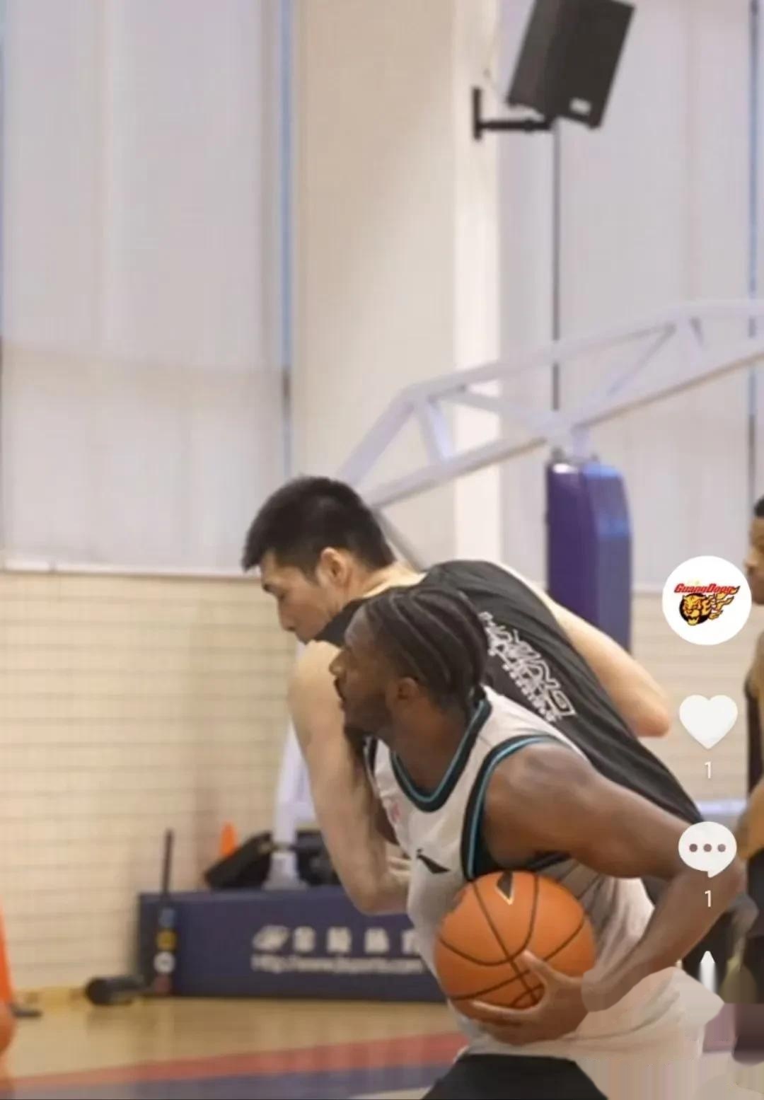 今晨体能课后,广东宏远调整名单备战全明星赛,震撼外界,临场指挥获称赞 今晨体能课后,广东宏远调整名单备战全明星赛,震撼外界,临场指挥获称赞