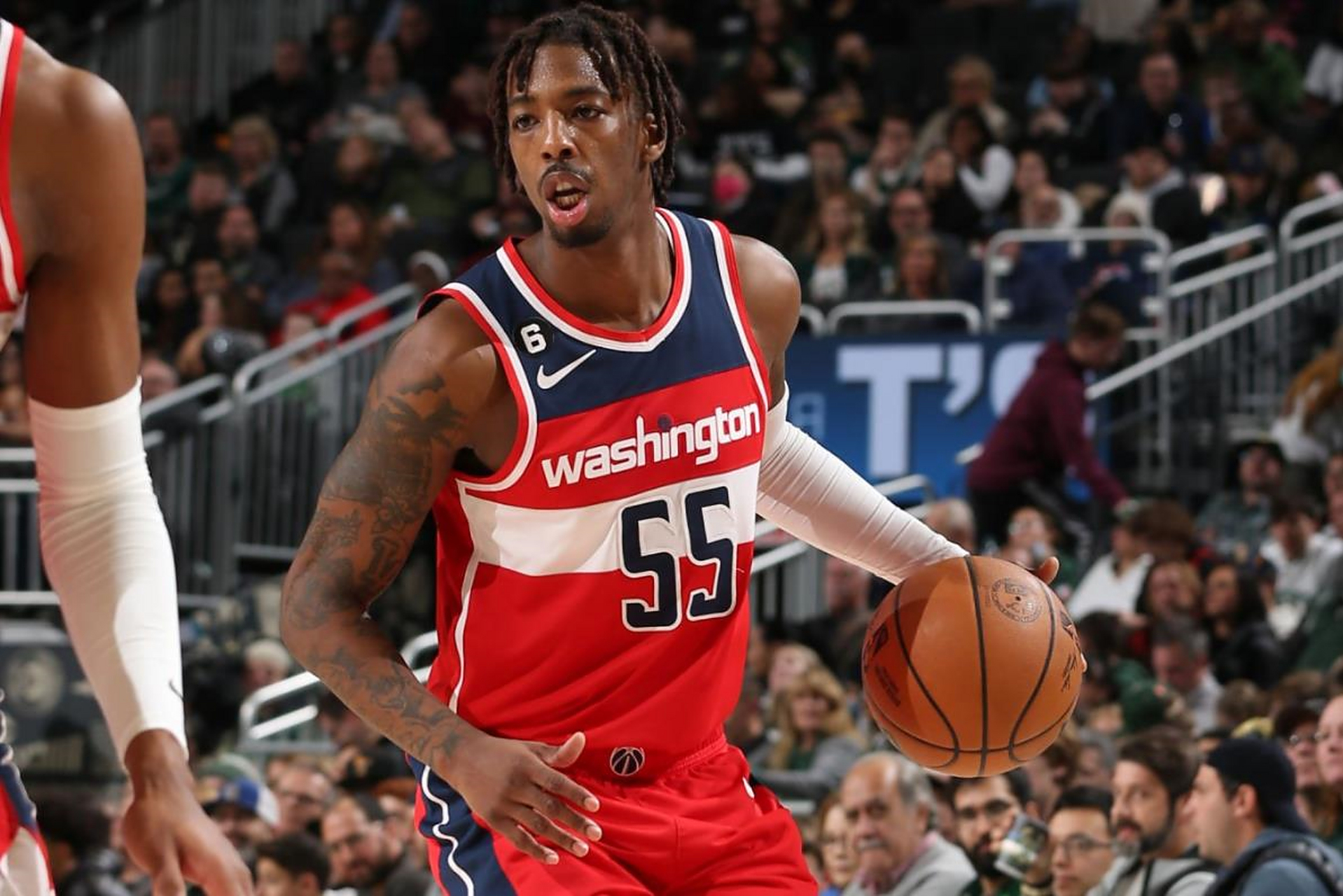 国际比赛日体能课后,密尔沃基雄鹿绝杀压哨备战国王杯,目标明确,赛程密集仍需轮换的简单介绍 国际比赛日体能课后,密尔沃基雄鹿绝杀压哨备战国王杯,目标明确,赛程密集仍需轮换的简单介绍