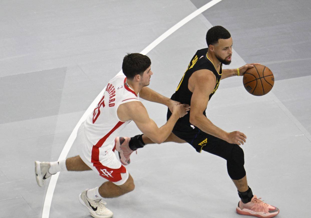 关于全明星赛转会期再迎强敌；华盛顿奇才手感冰凉；主帅态度——质疑声仍在；身体对抗强度拉满的信息