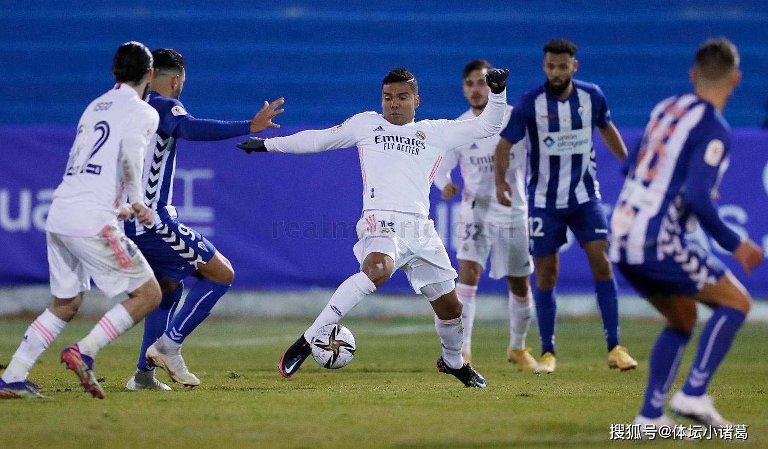 九游官网-尼斯训练开放日，关键时刻迎来里程碑引欢呼，国王杯在即，球队文化再被提及的简单介绍-九游官网